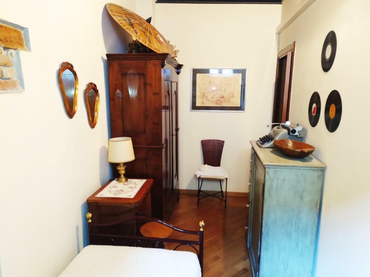 Apartamento Ai Cinque Archi Verona Exterior foto