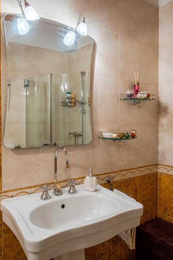 Apartamento Ai Cinque Archi Verona Exterior foto